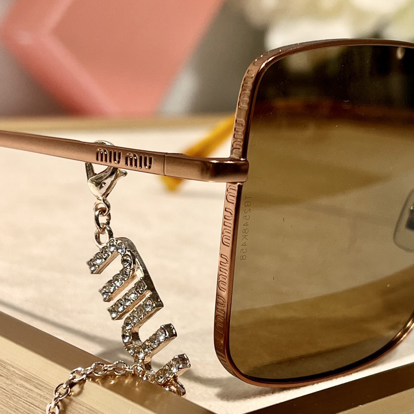 Miu Miu Eyewear Collection sunglasses - DopestKickz