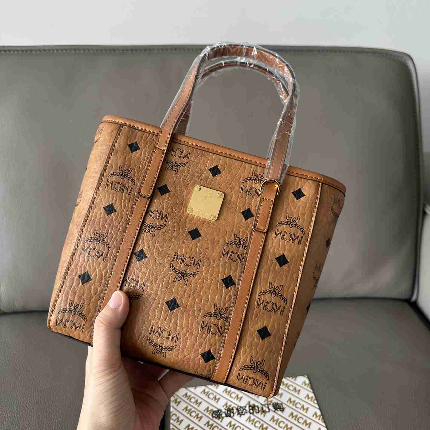 MCM Aren Top-zip Shopper In Visetos - DopestKickz