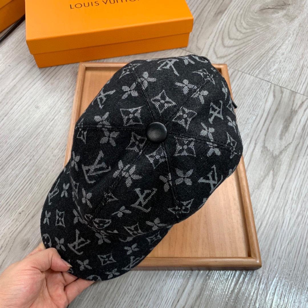 Louis Vuitton Monogram Cap - DopestKickz