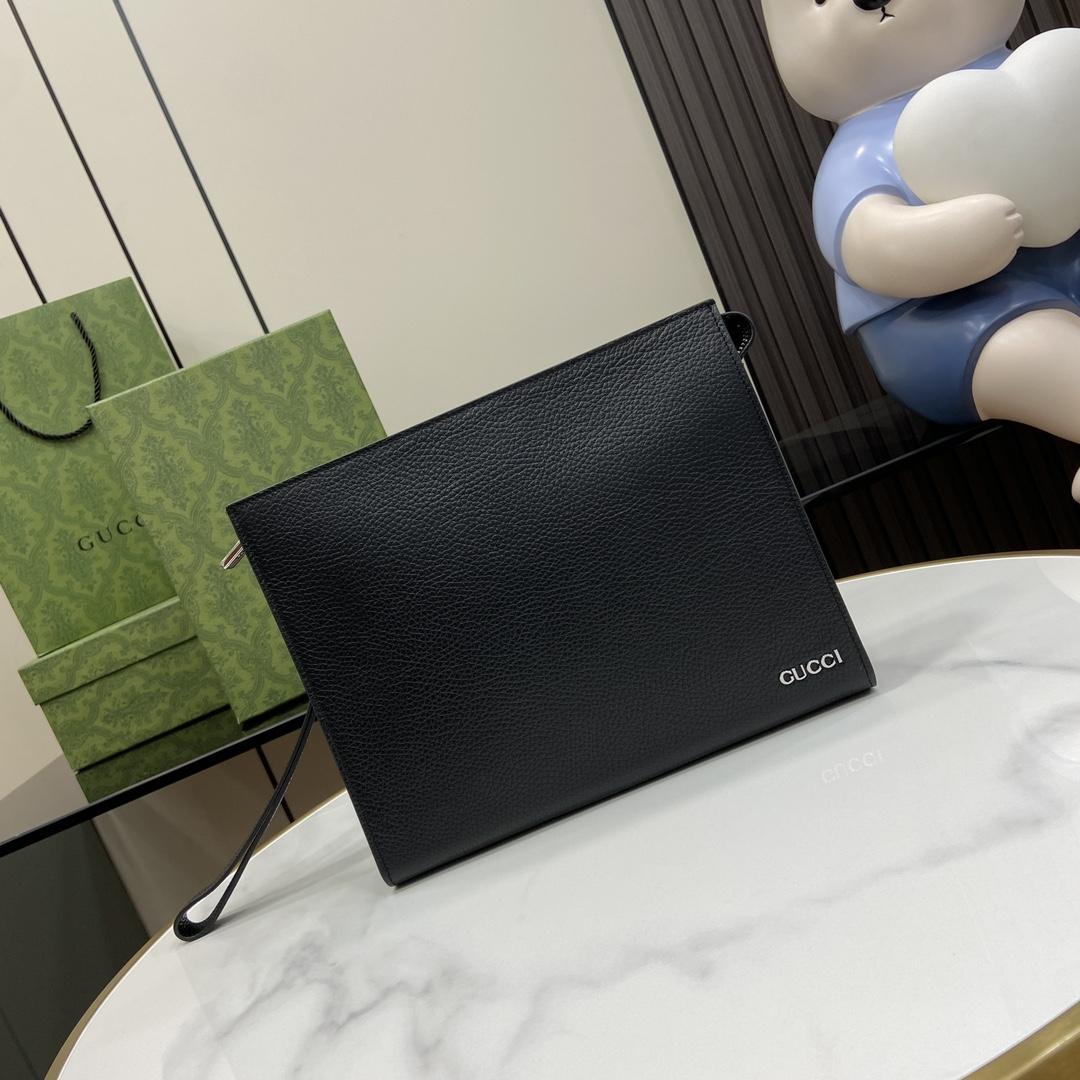 Gucci Pouch With Gucci Logo - DopestKickz