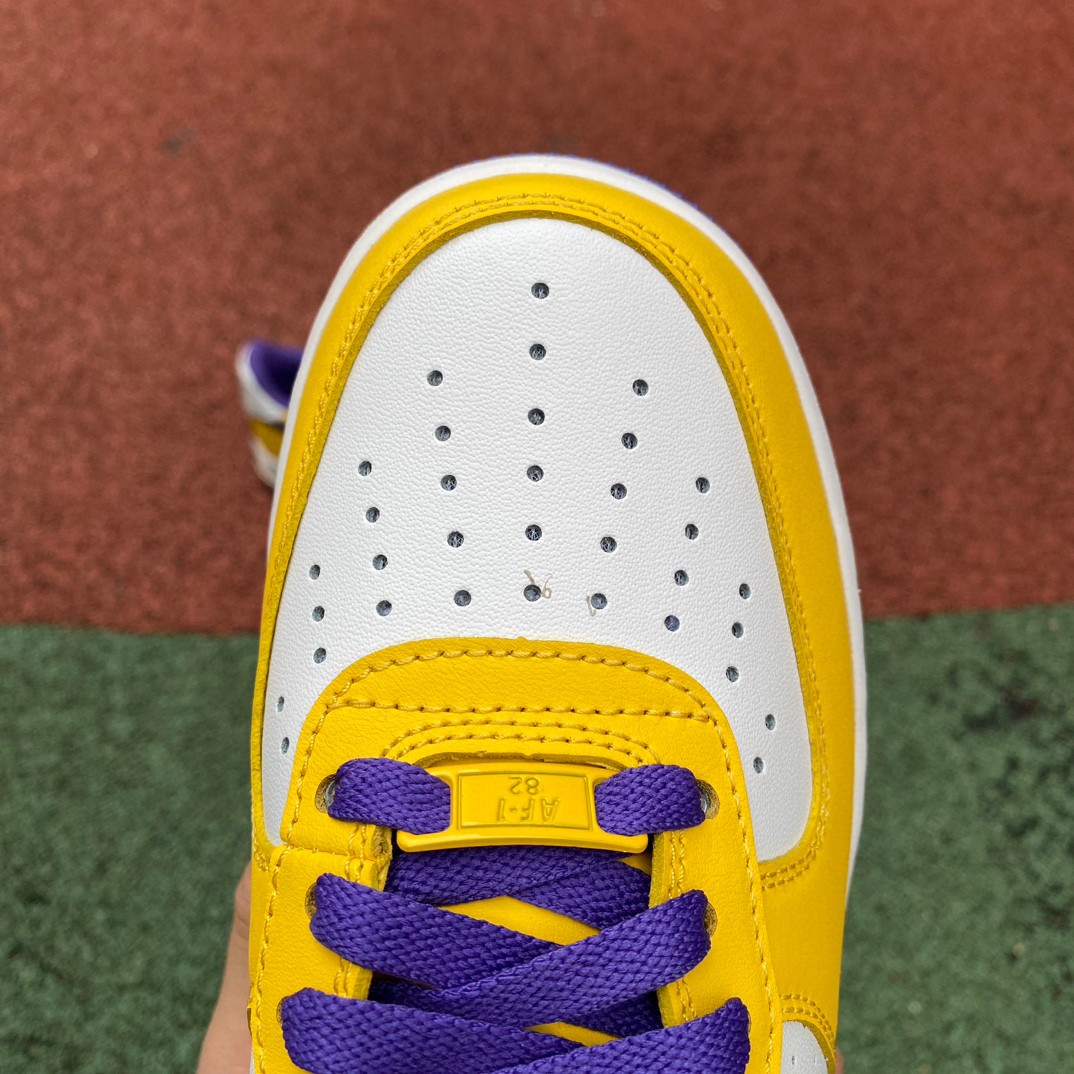 Kobe Bryant x Nike Air Force 1 Low Retro Sneaker     FZ1151-111 - DopestKickz
