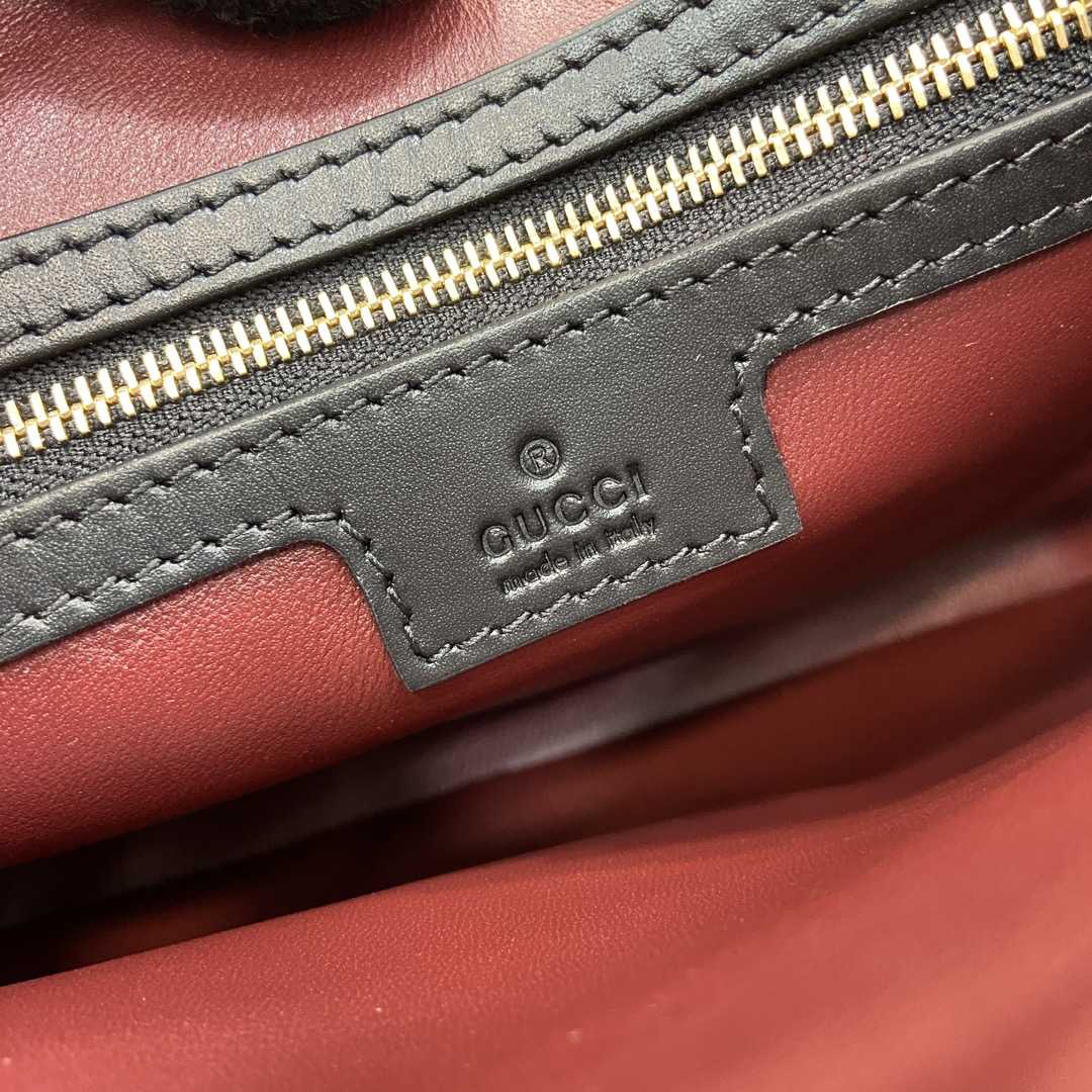 Gucci Jackie Small Shoulder Bag - DopestKickz