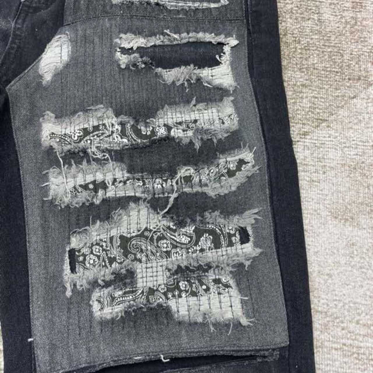Amiri Jeans    - DopestKickz
