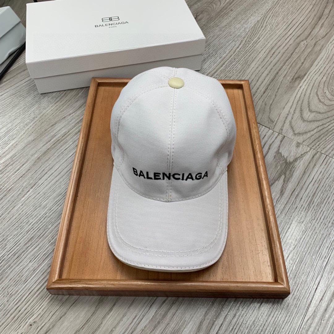 Balenciaga Embroidered-logo Six-panel Cap - DopestKickz