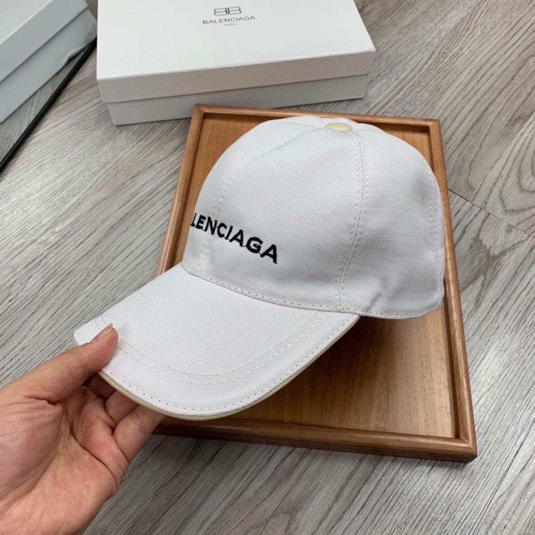 Balenciaga Embroidered-logo Six-panel Cap - DopestKickz