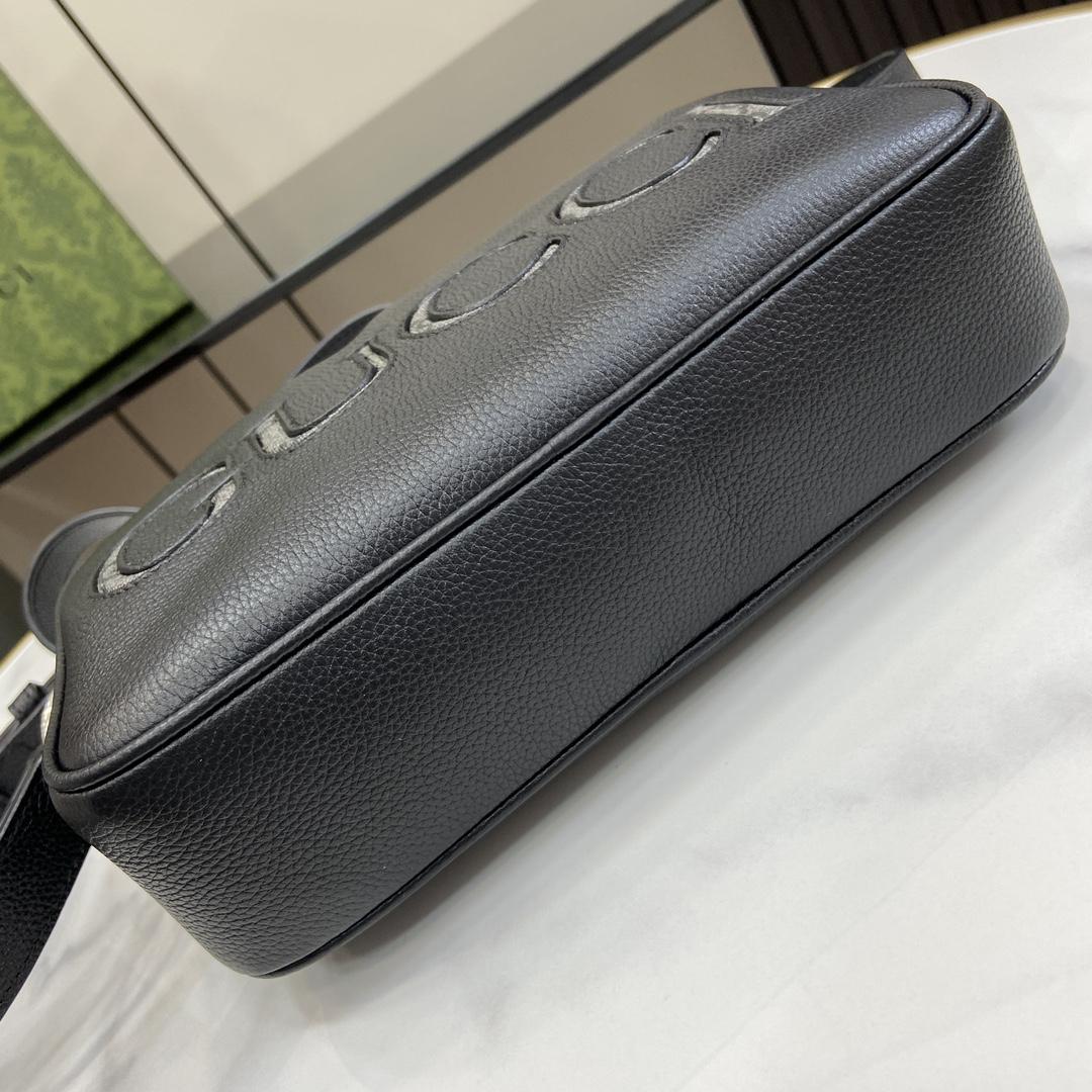 Gucci Mini Shoulder Bag - DopestKickz
