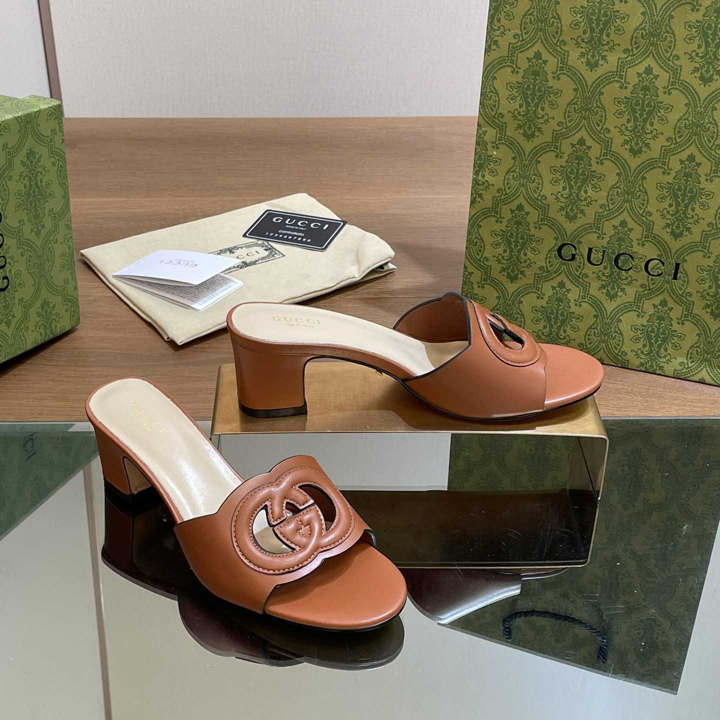 Gucci Women's Interlocking G Slide Sandal  - DopestKickz