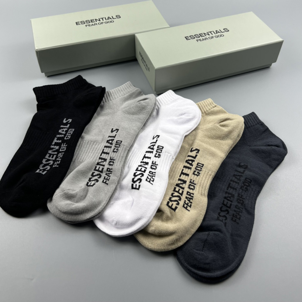 Fear Of God Essential FG Socks /Box - DopestKickz