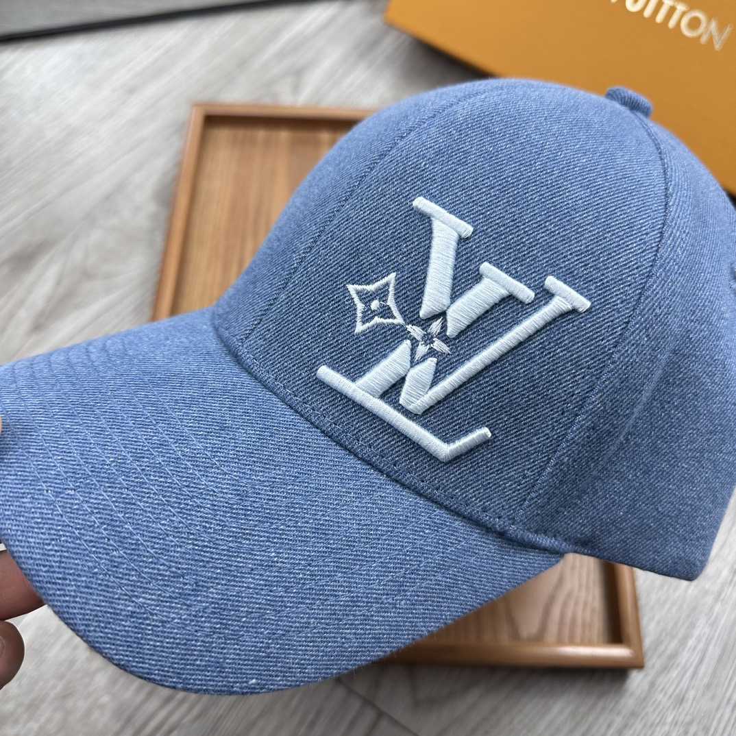 Louis Vuitton Cap - DopestKickz