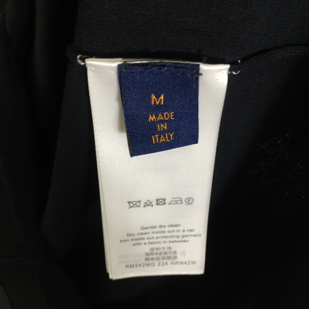 Louis Vuitton Short-Sleeved Cotton Crewneck   1AFQSH - DopestKickz
