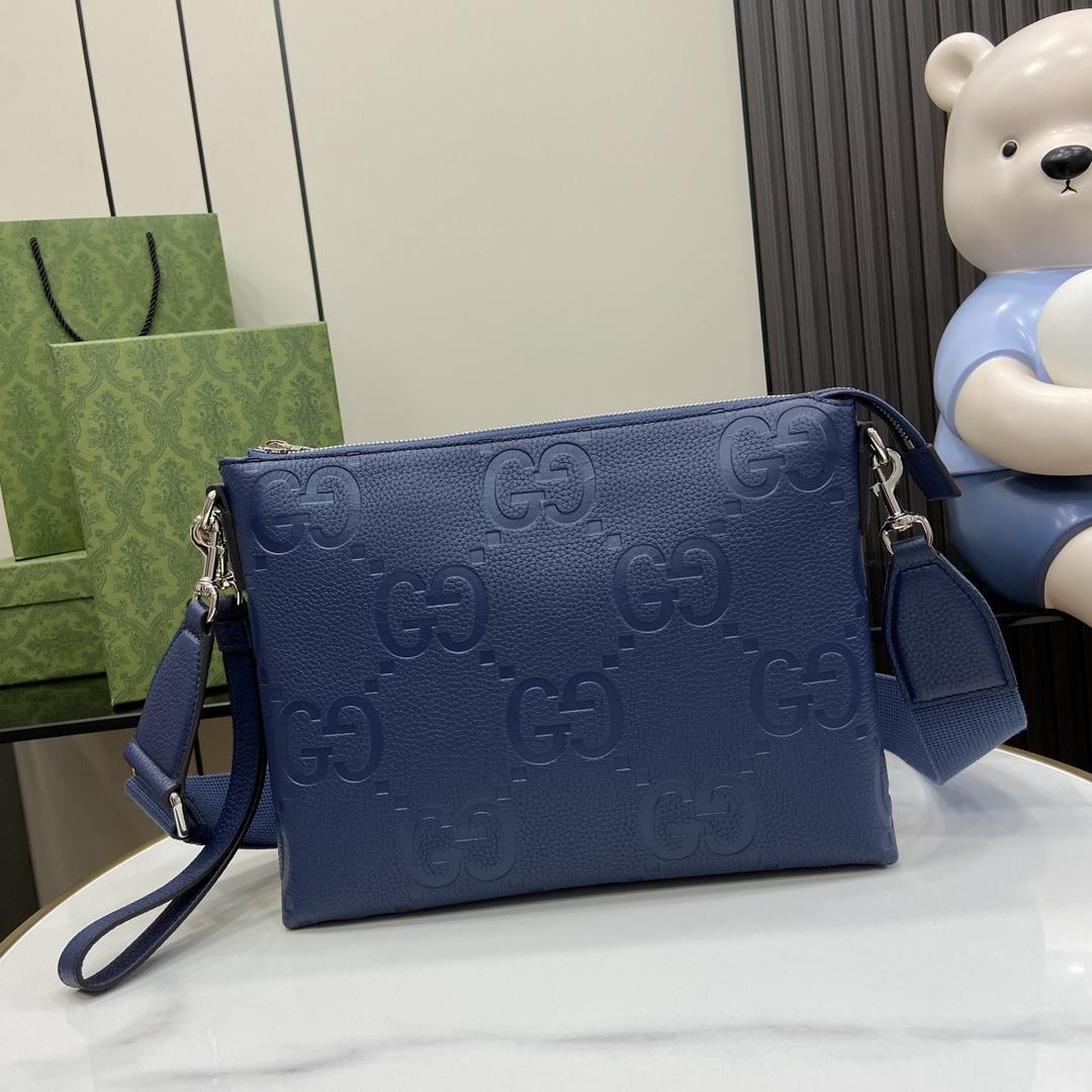 Gucci Jumbo GG Medium Messenger Bag - DopestKickz