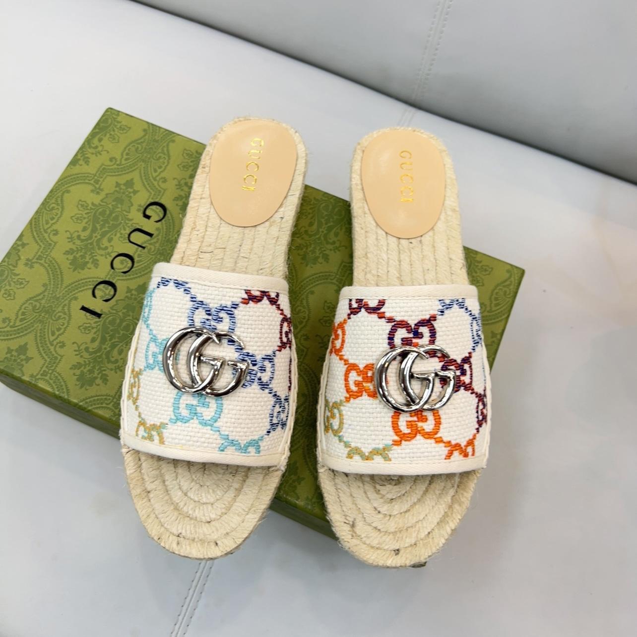 Gucci Women's GG Espadrille Slides - DopestKickz