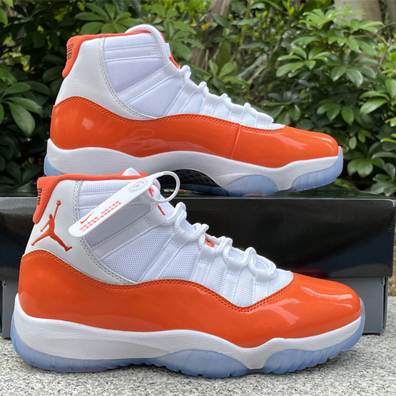 Air Jordan 11 Sneaker     378037-002 - DopestKickz