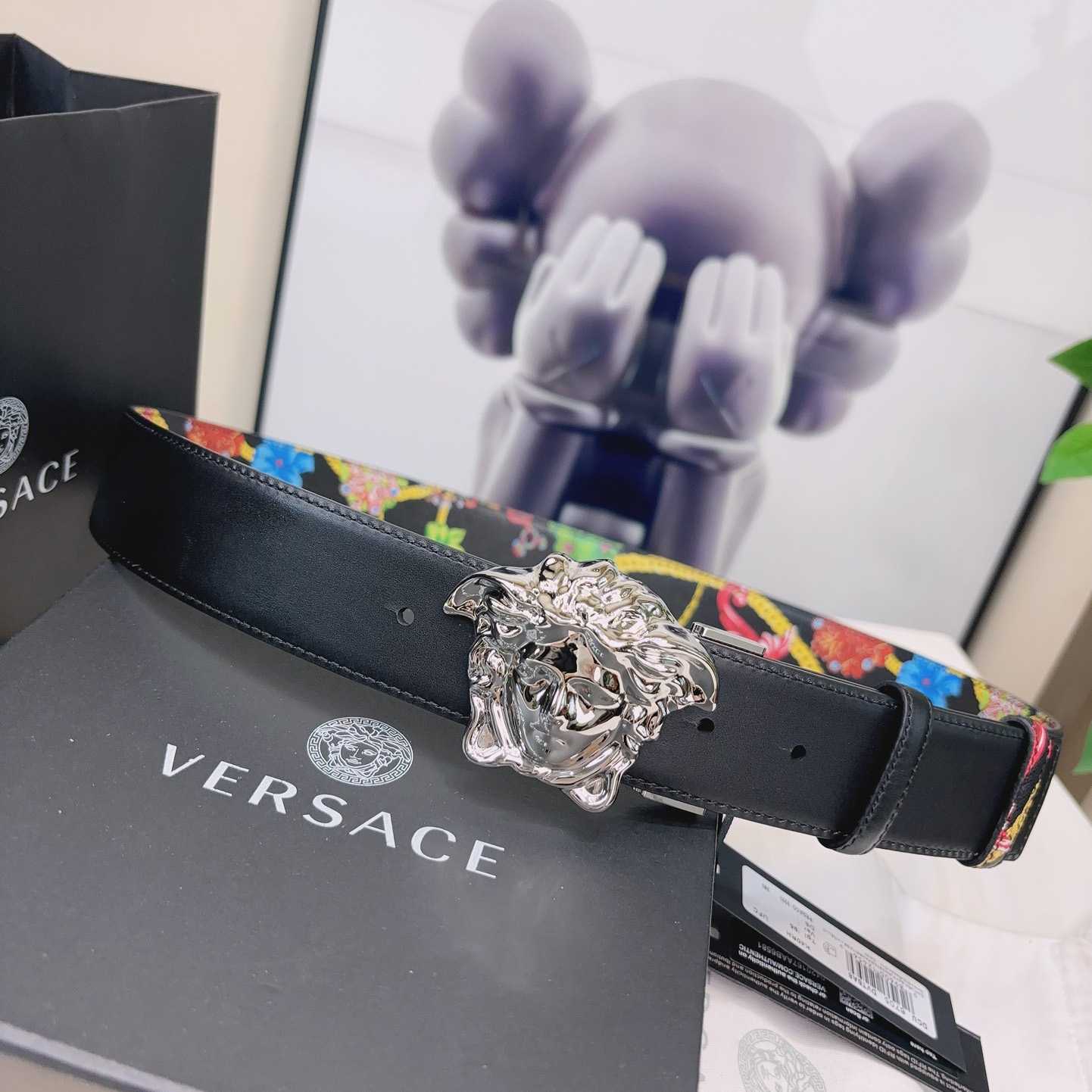 Versace Reversible Barocco Leather Belt  40mm - DopestKickz