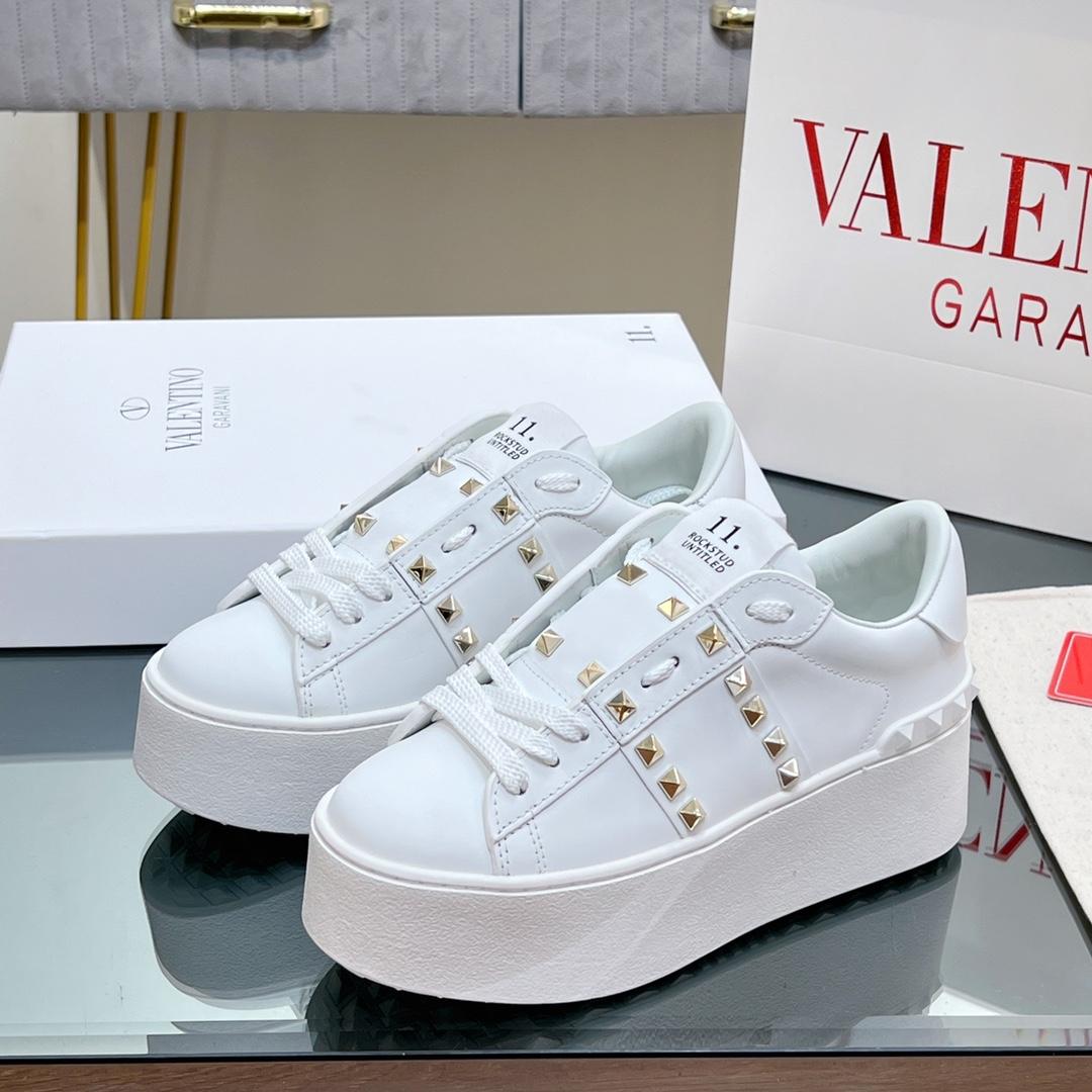 Valenti Flatform Rockstud Untitled Sneaker In Calfskin - DopestKickz