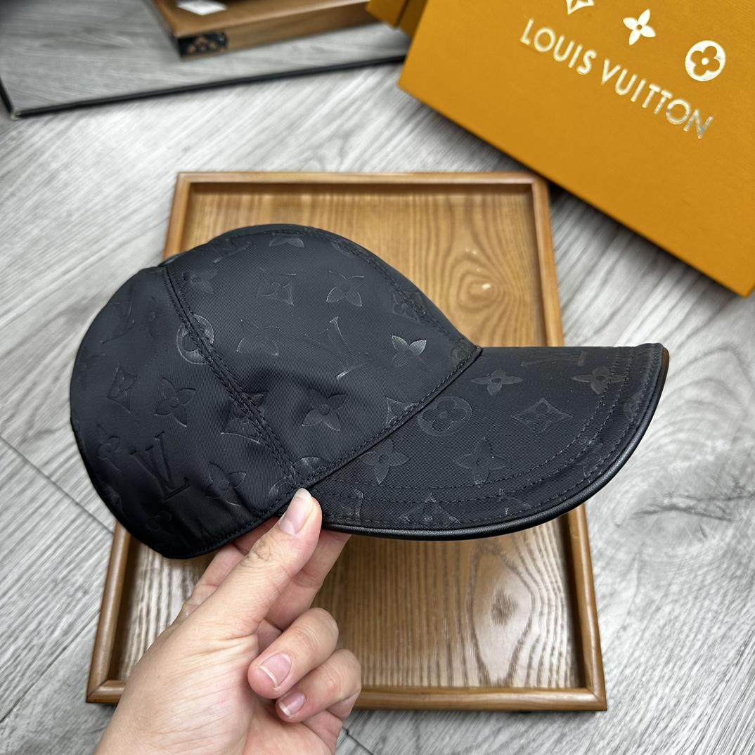 Louis Vuitton Monoragm Cap - DopestKickz