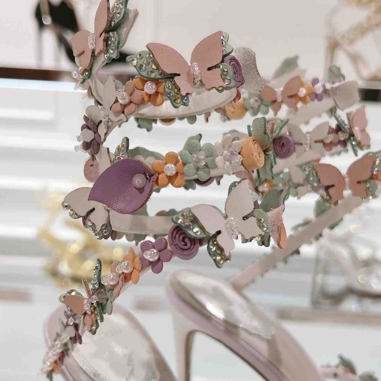 René Caovilla Roxanne Sandals - DopestKickz