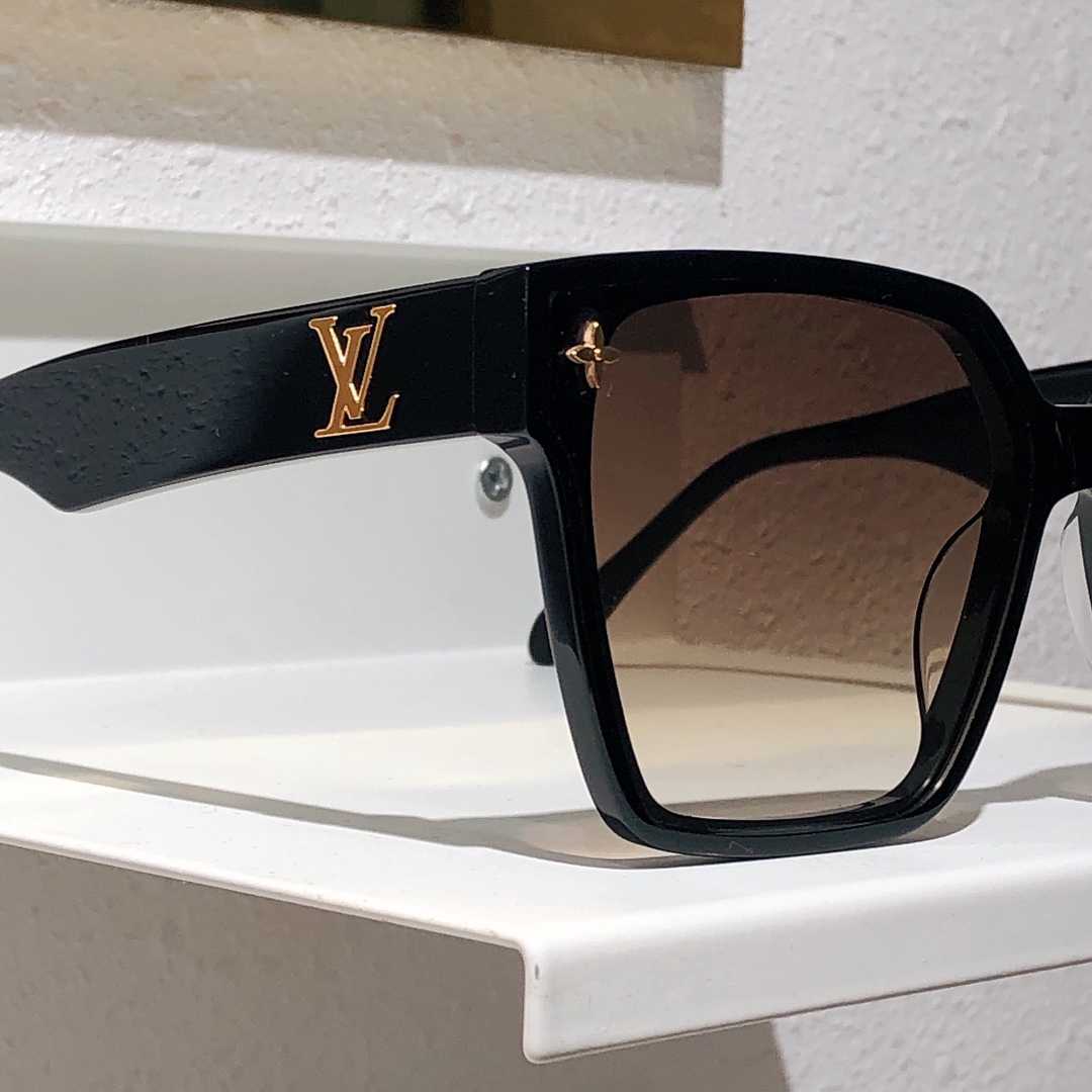 Louis Vuitton Sunglasses  Z0286 - DopestKickz