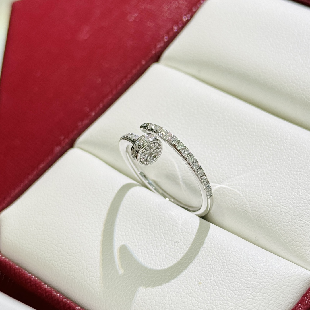 Cartier Juste un Clou Ring - DopestKickz
