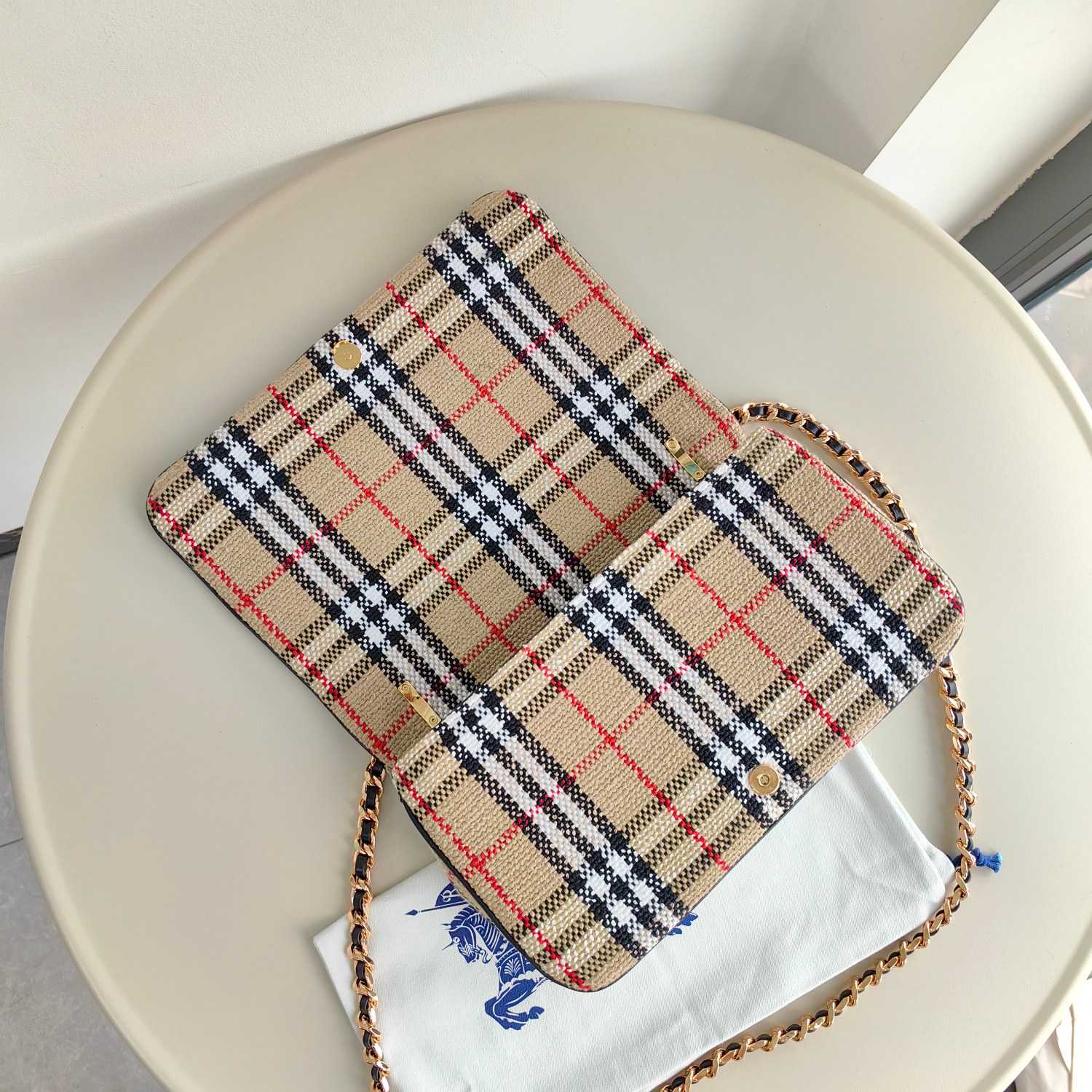 Burberry Lola Vintage-check Bouclé Shoulder Bag (28 x 6.5 x 17cm) - DopestKickz