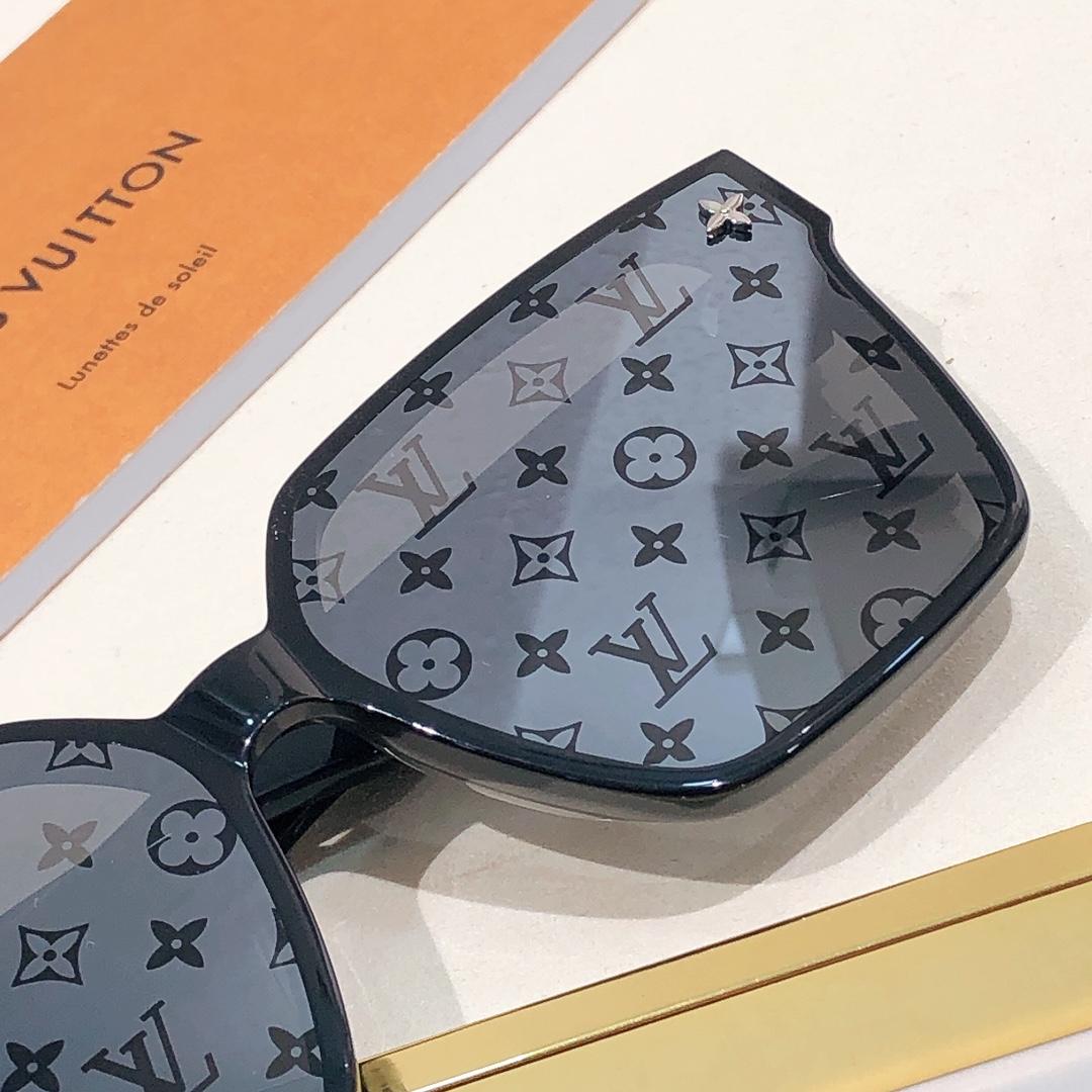 Louis Vuitton Sunglasses  Z0286 - DopestKickz
