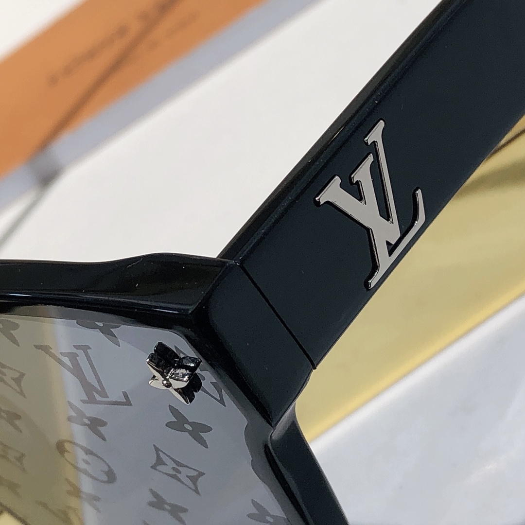 Louis Vuitton Sunglasses  Z0286 - DopestKickz