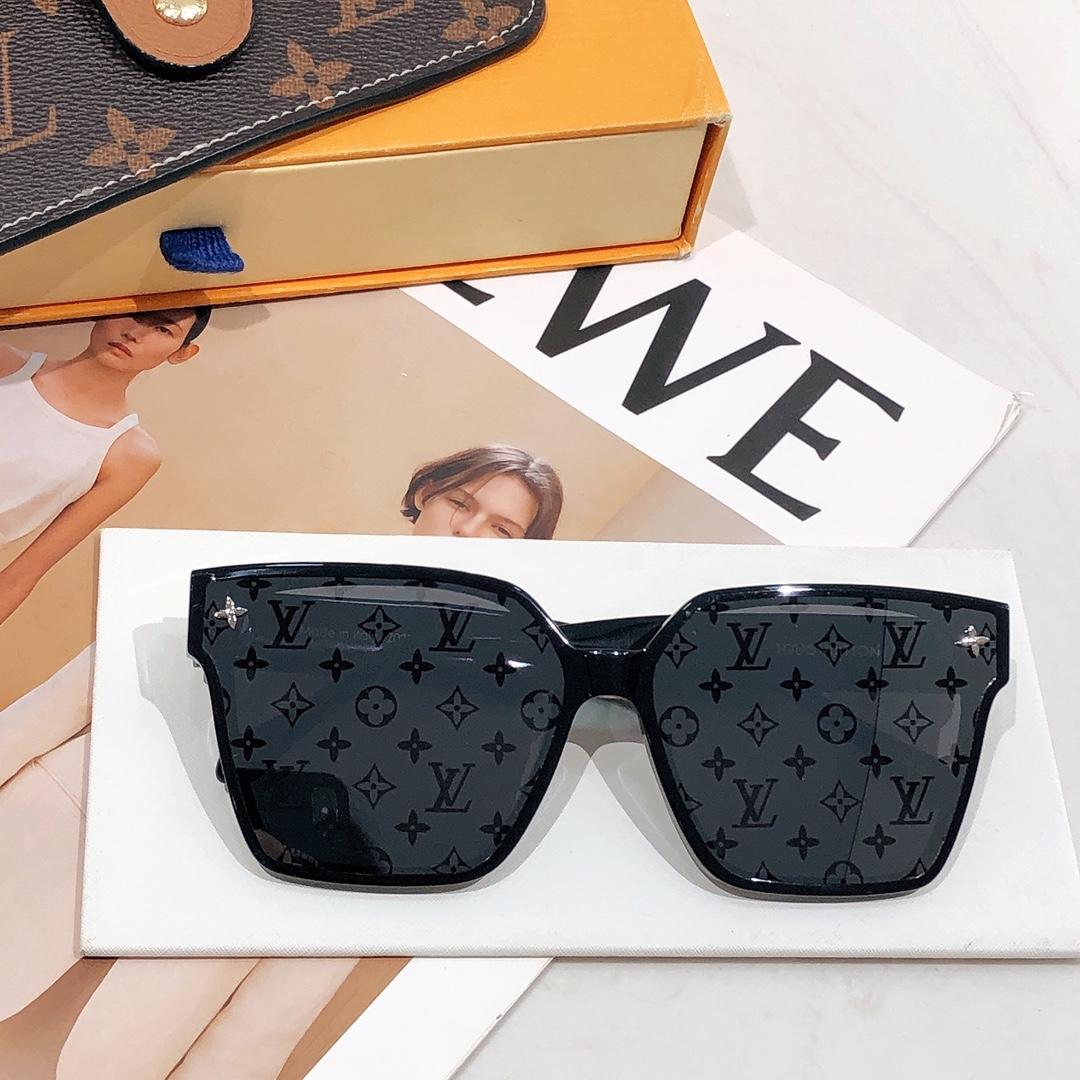 Louis Vuitton Sunglasses  Z0286 - DopestKickz