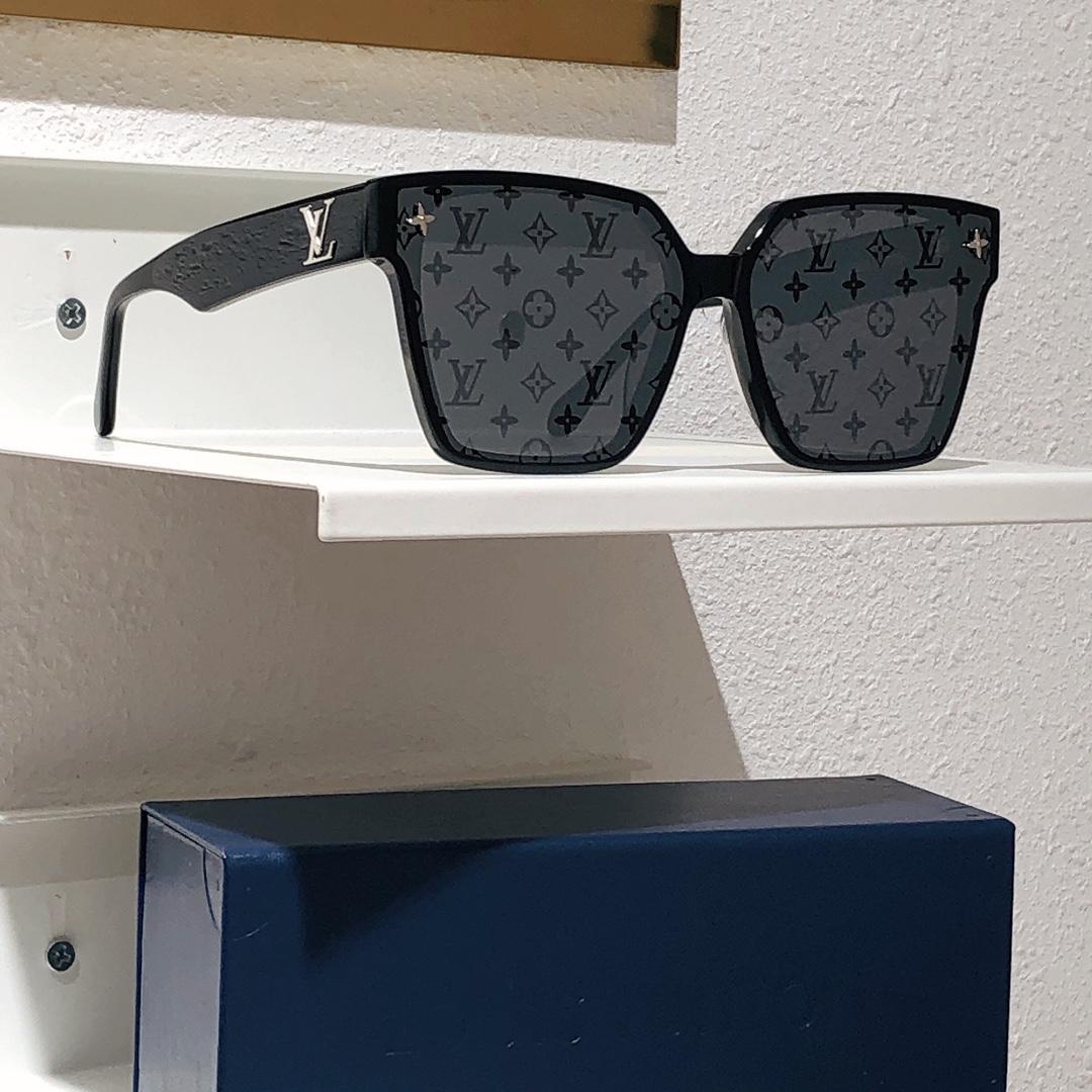 Louis Vuitton Sunglasses  Z0286 - DopestKickz