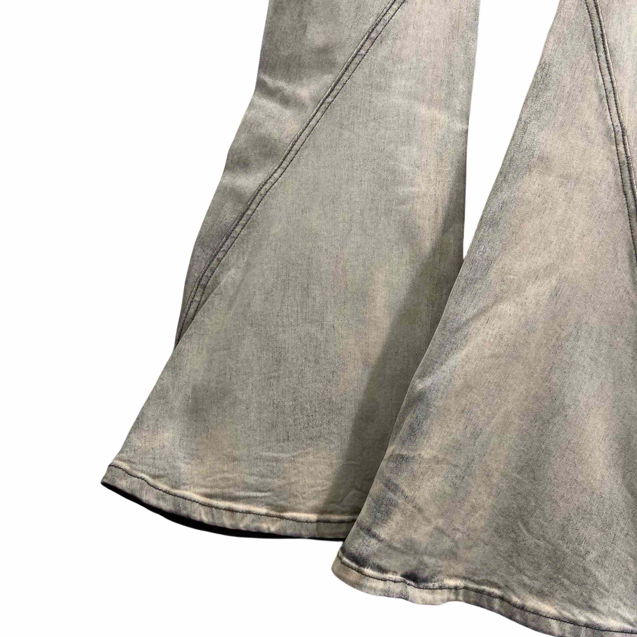 Rick Owens Gradient-effect Flared Jeans - DopestKickz