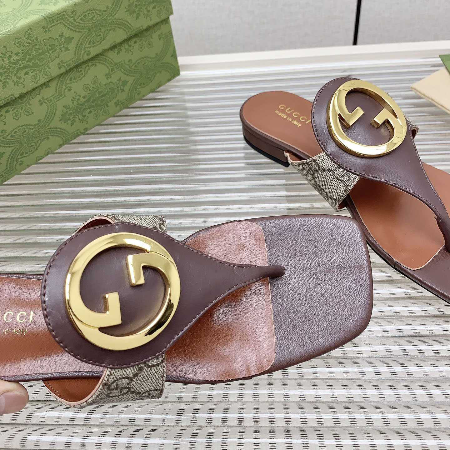 Gucci Brown Womens Blondie Thong Sandal - DopestKickz