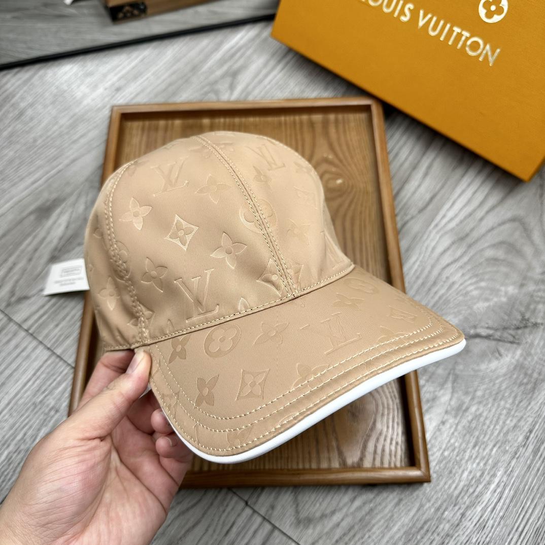 Louis Vuitton Monoragm Cap - DopestKickz