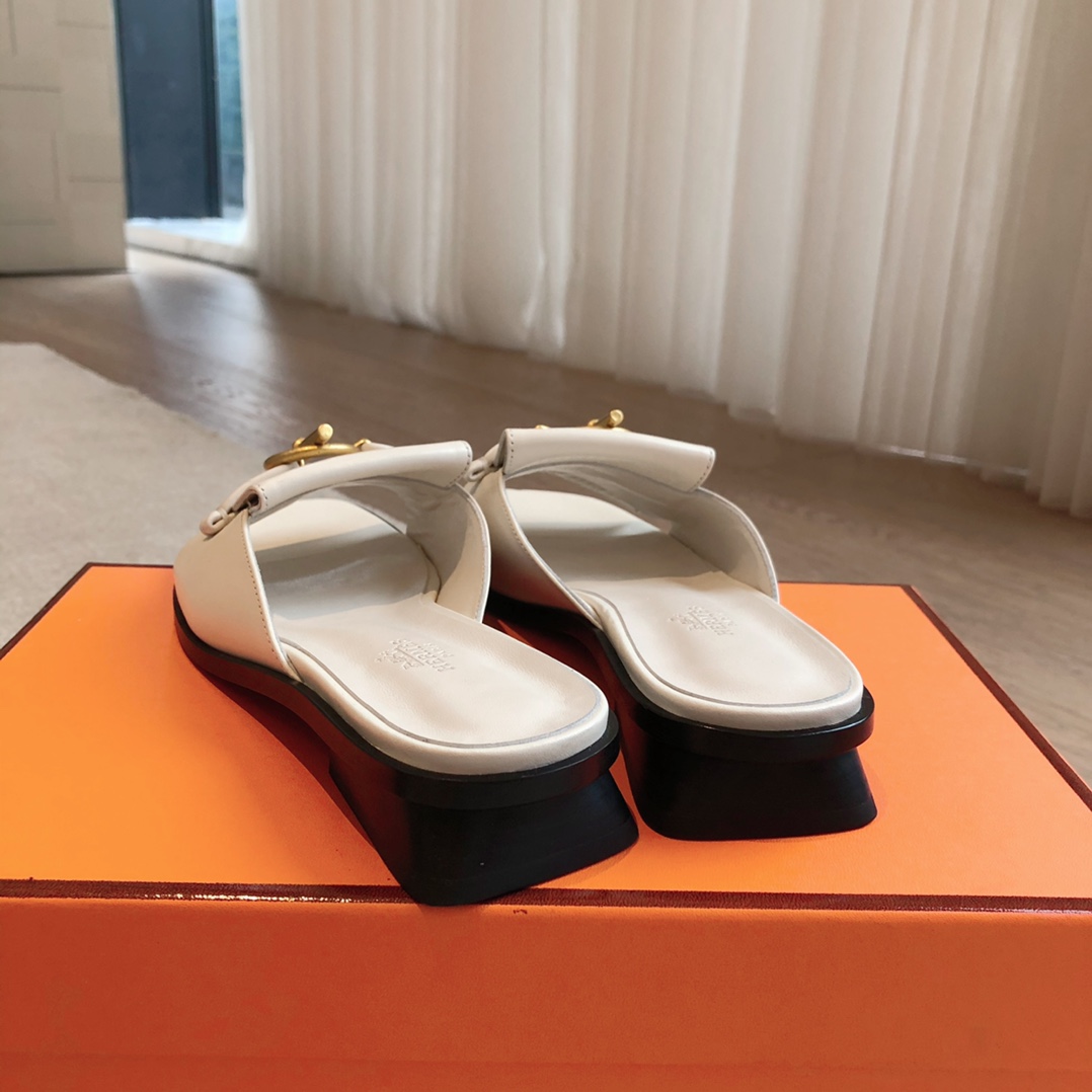 Hermes Isle Sandal - DopestKickz