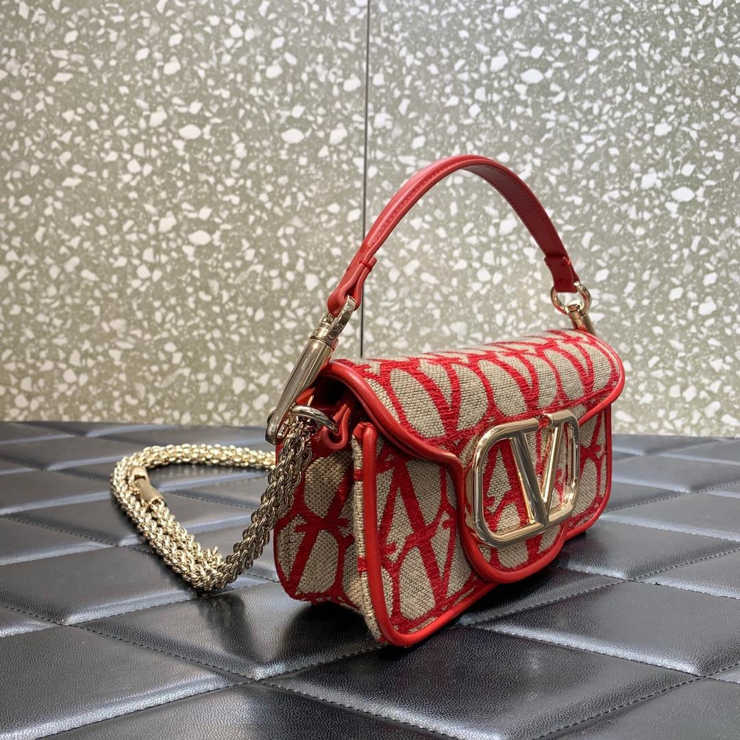 Valenti  VLogo Plaque Foldover Top Shoulder Bag  ( 20-11-5cm) - DopestKickz