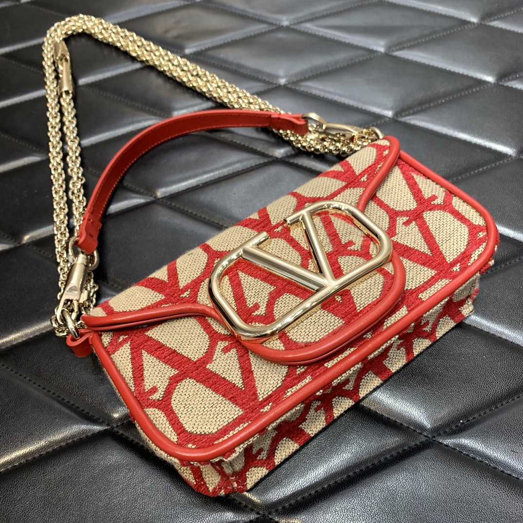 Valenti  VLogo Plaque Foldover Top Shoulder Bag  ( 20-11-5cm) - DopestKickz