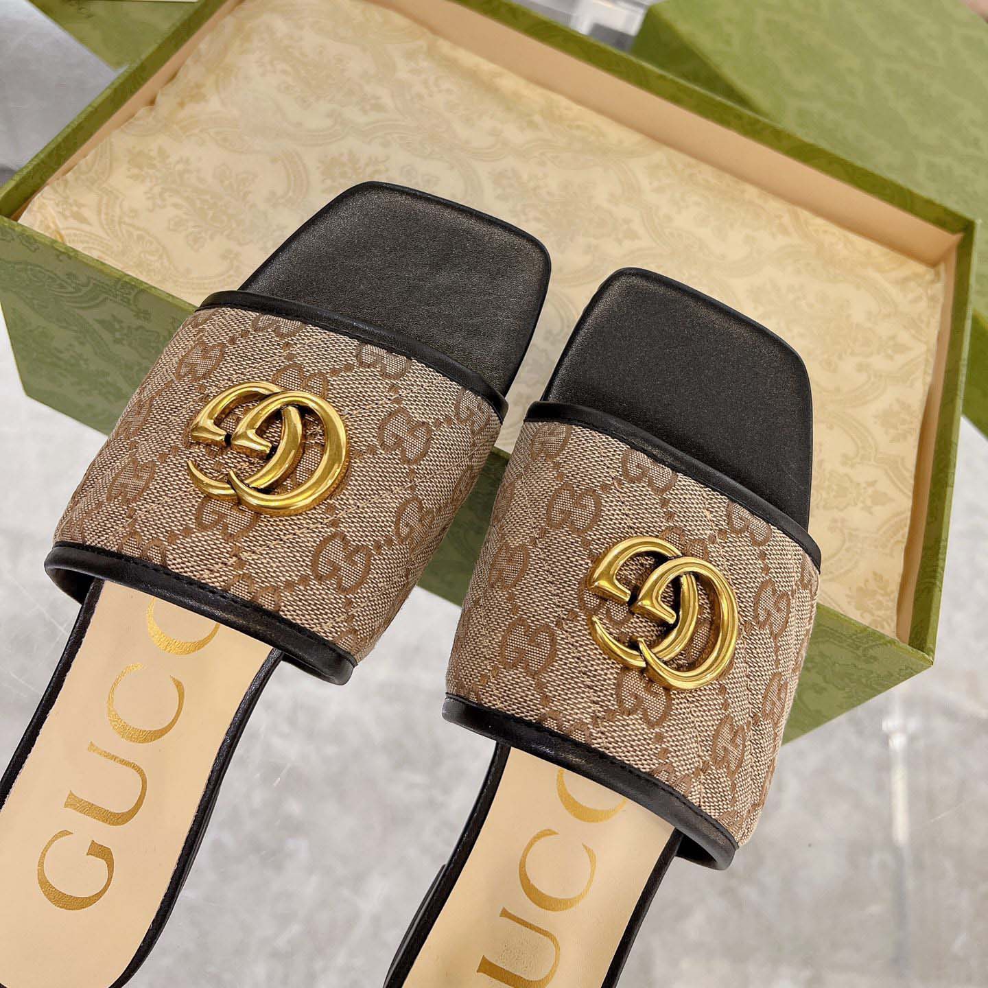 Gucci Women's GG Matelasse Canvas Slide Sandal - DopestKickz