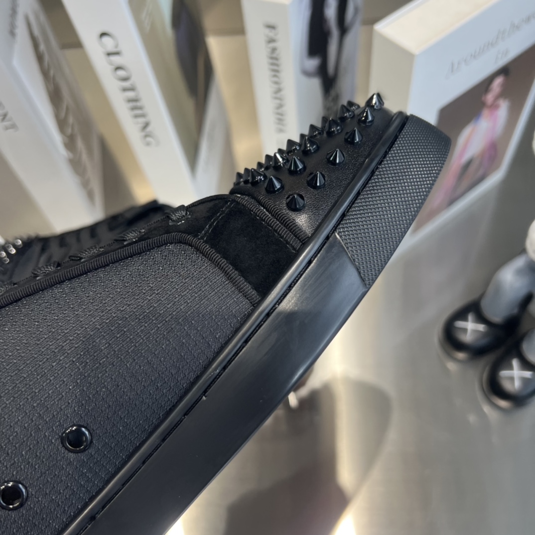 Christian Louboutin Sneakers - DopestKickz