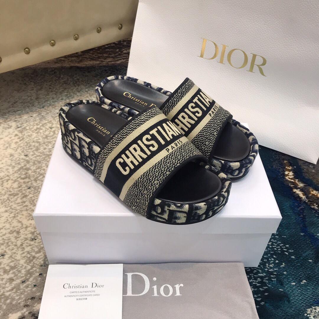 Dior Oblique D-Way Platform Sandals - DopestKickz