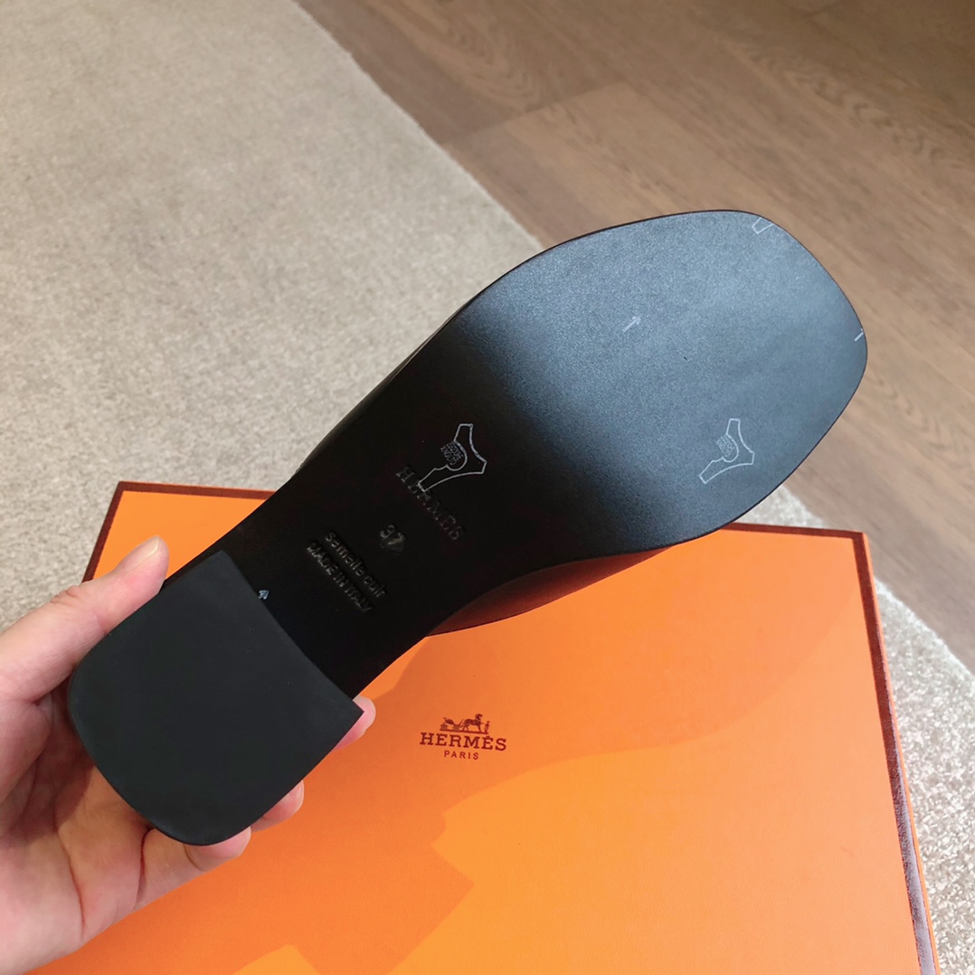 Hermes Ilot 50 Sandal - DopestKickz