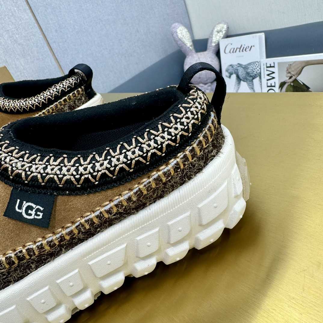 Ugg All Gender Venture Daze - DopestKickz