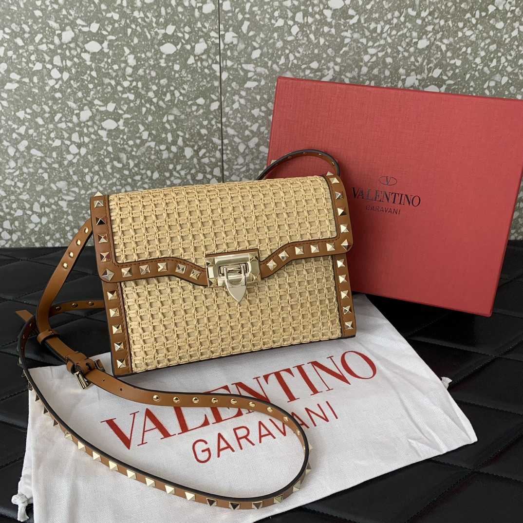 Valenti Small Rockstud Shoulder Bag in Wove Raffia(22.5-15.5-6cm) - DopestKickz