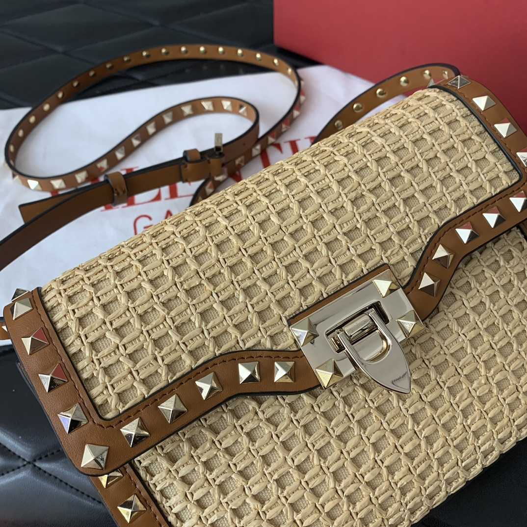 Valenti Small Rockstud Shoulder Bag in Wove Raffia(22.5-15.5-6cm) - DopestKickz