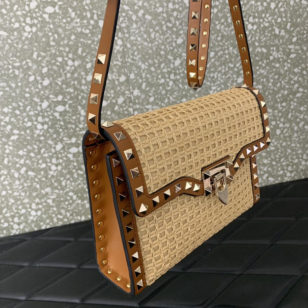 Valenti Small Rockstud Shoulder Bag in Wove Raffia(22.5-15.5-6cm) - DopestKickz