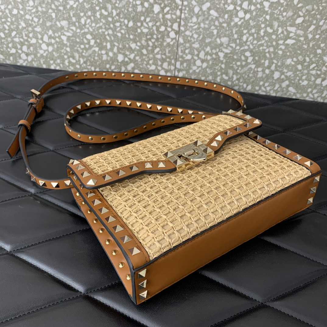Valenti Small Rockstud Shoulder Bag in Wove Raffia(22.5-15.5-6cm) - DopestKickz