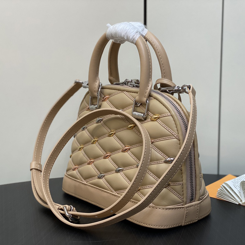 Louis Vuitton Alma BB    M24153 - DopestKickz