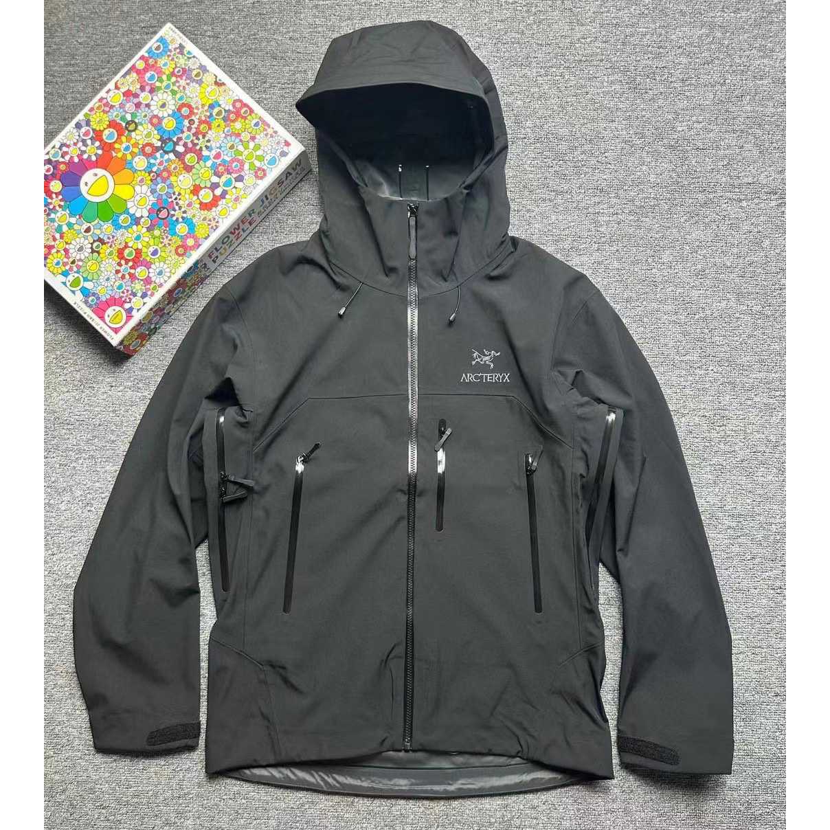 Arc'teryx Jacket - DopestKickz