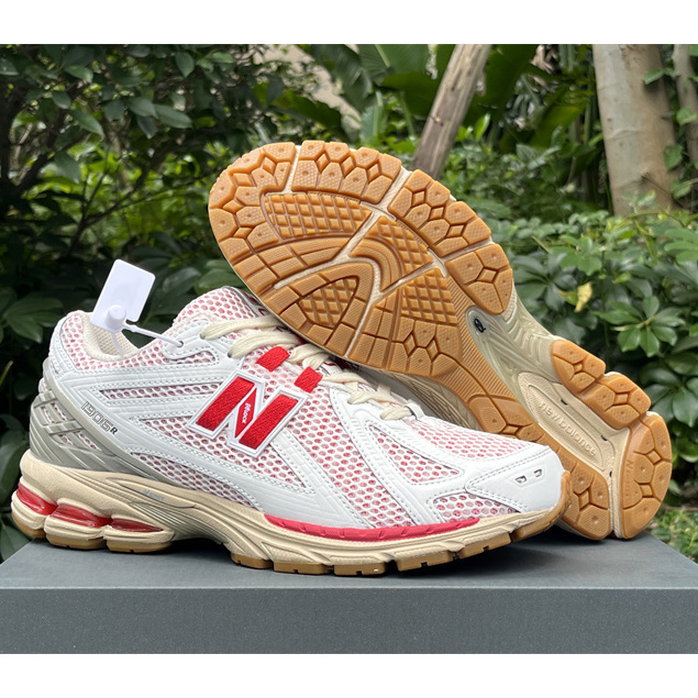 New Balance 1906R Sneakers      M1906RO  - DopestKickz