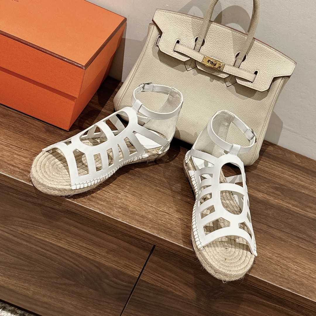 Hermes Costanza Espadrille - DopestKickz