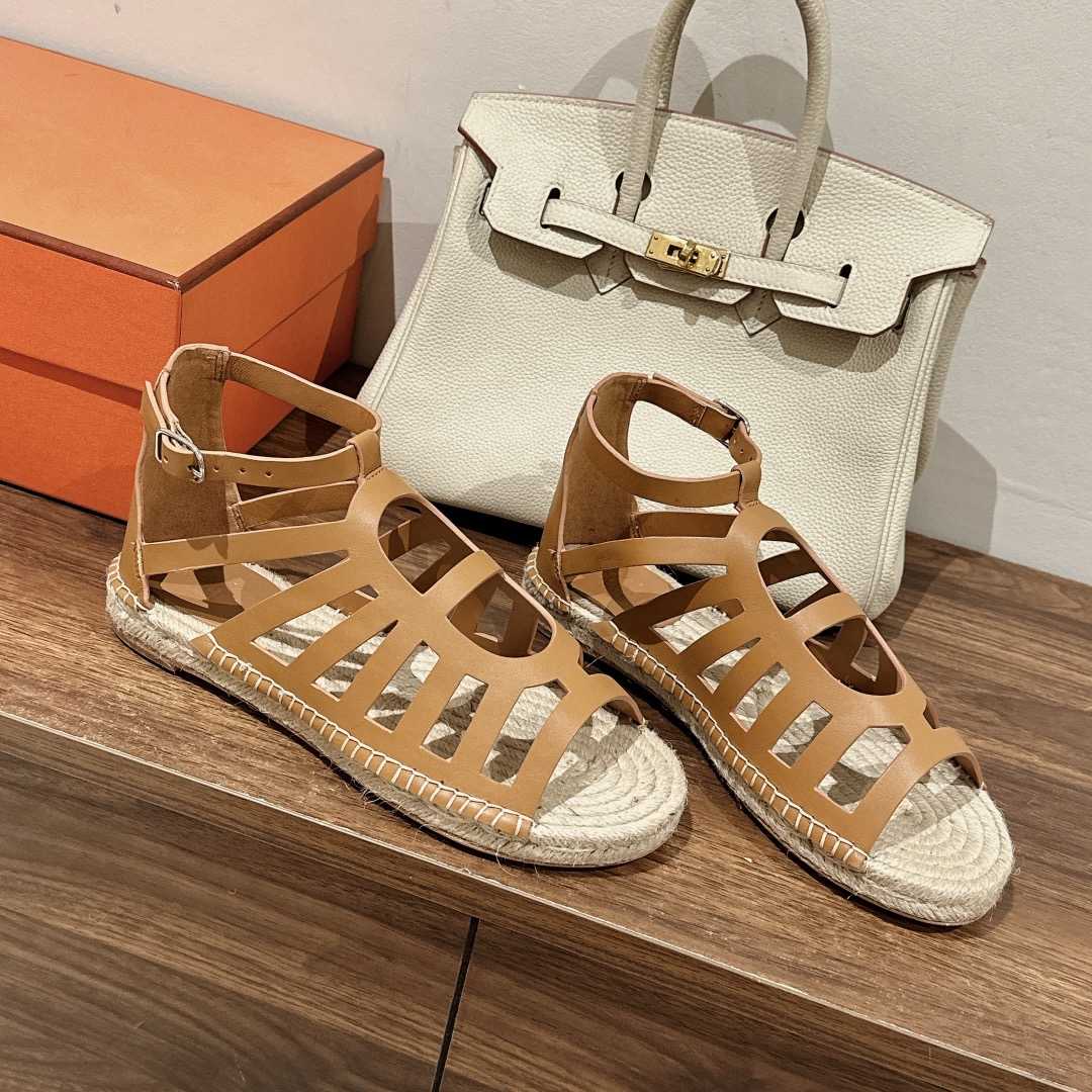 Hermes Costanza Espadrille - DopestKickz