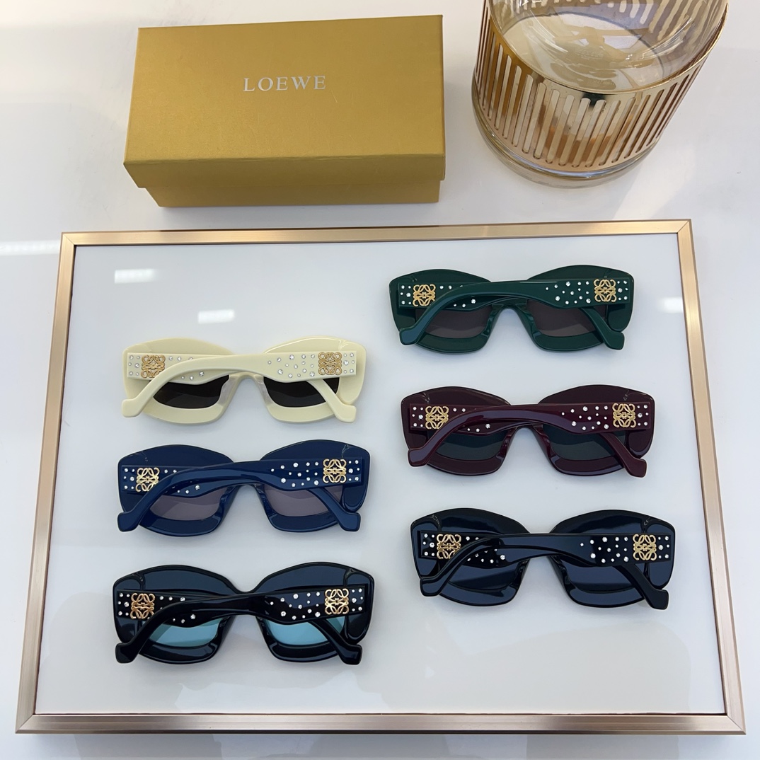 Loewe LW4114IS Sunglasses  - DopestKickz