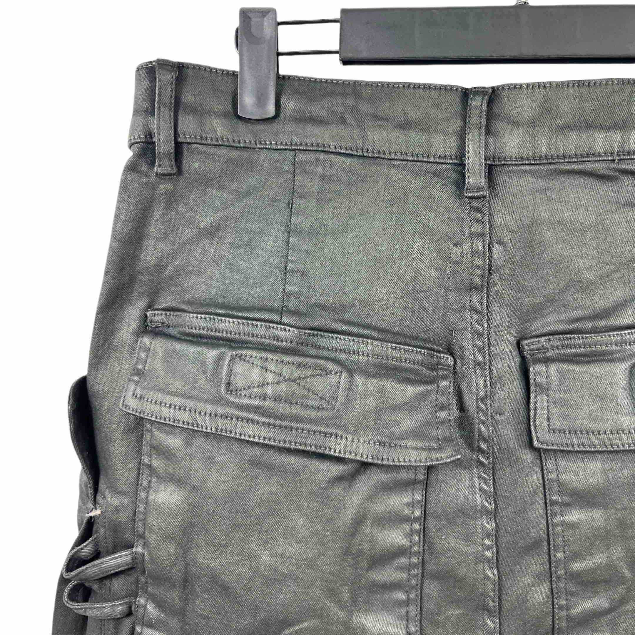 Rick Owens Stefan Cargo Shorts - DopestKickz